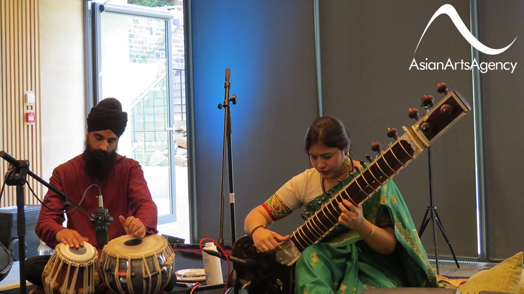 Anupama Bhagwat & Gurdain Rayatt performing at St George's Bristol
